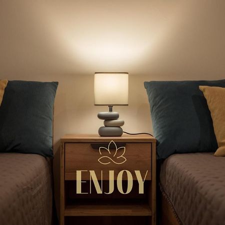 Enjoy Flat By Tonsdeverde Braga Buitenkant foto