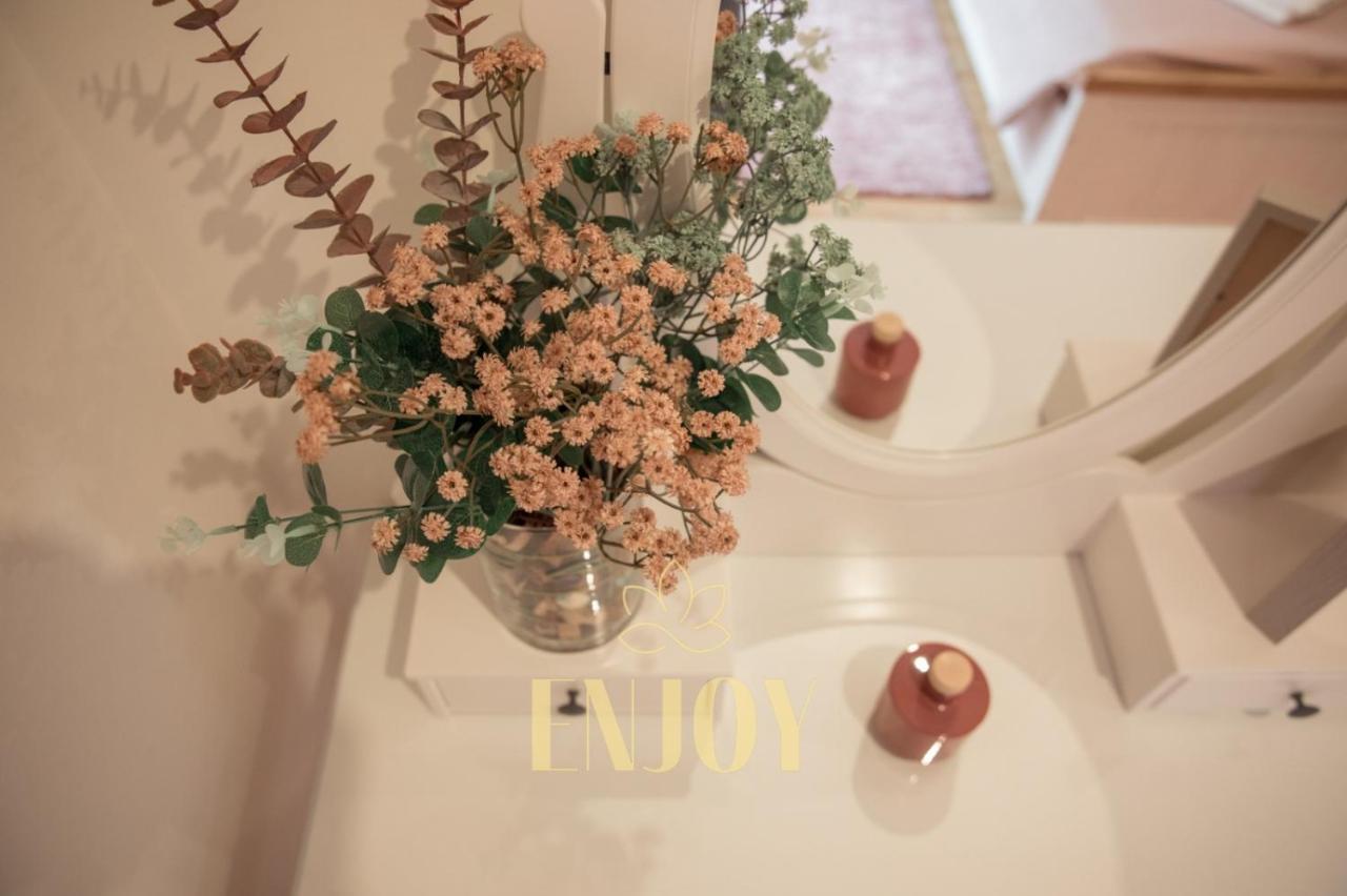 Enjoy Flat By Tonsdeverde Braga Buitenkant foto