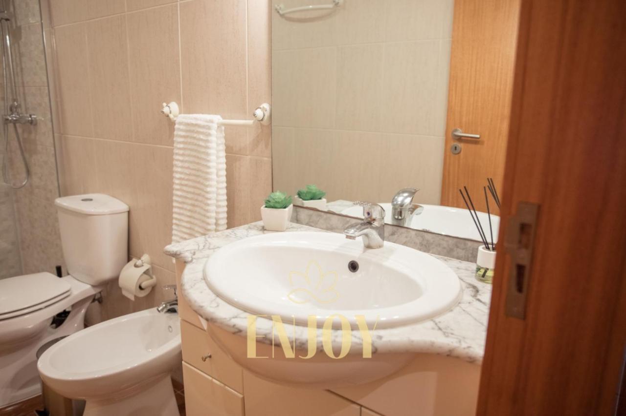 Enjoy Flat By Tonsdeverde Braga Buitenkant foto